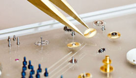 合肥江诗丹顿指定维修门店打开表壳